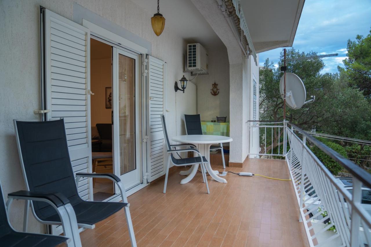 Sidus Maris, Spacious Seaside Apartment With Free Parking Мартиншчица Экстерьер фото